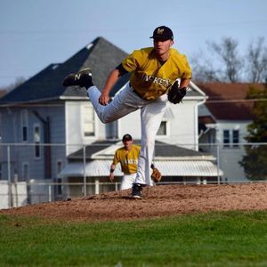 Meet your Posher, Ethan